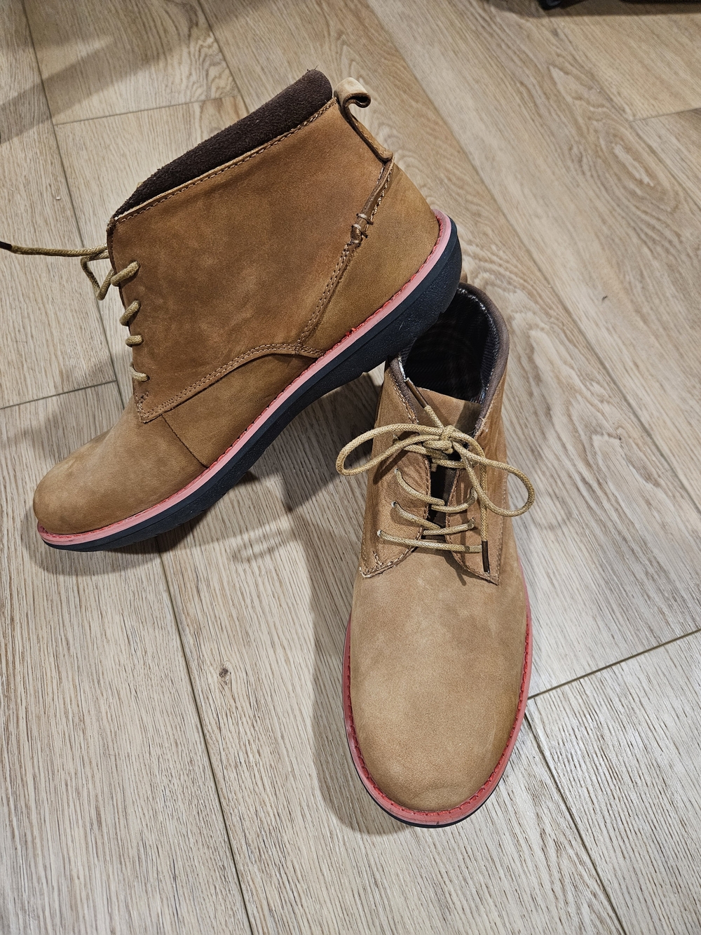 Men's Muk Luks Tan Suede Lace-Up Boots with Pink Trim
